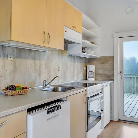 Stunning In With Kitchen 한스트홀름